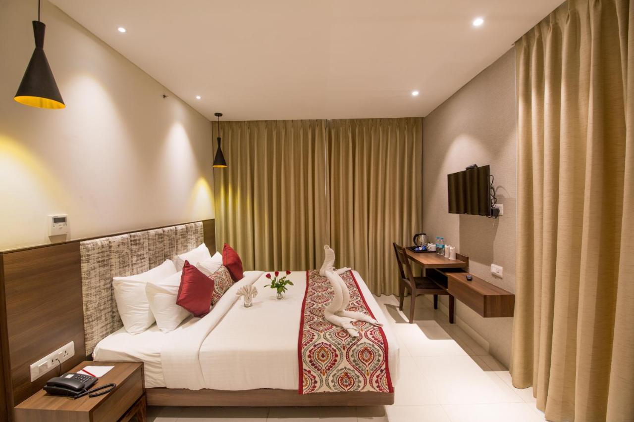 Hotel Sumaditya Jaipur Exterior photo