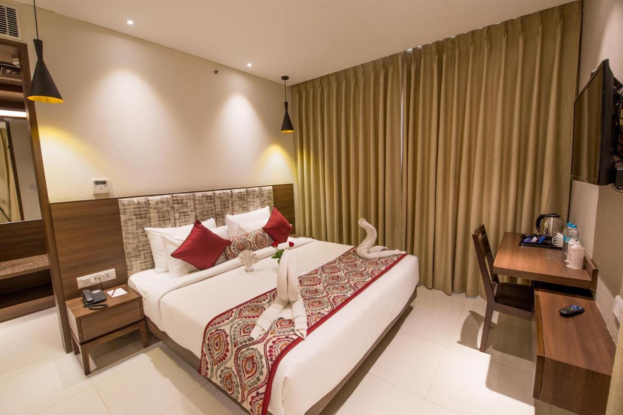 Hotel Sumaditya Jaipur Exterior photo